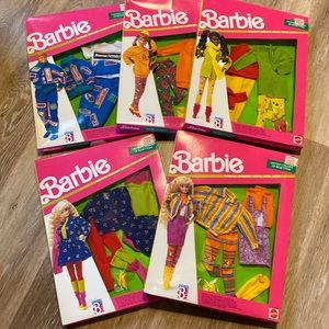 ✨ Vintage Barbie United Colors Of Benetton Fashions✨